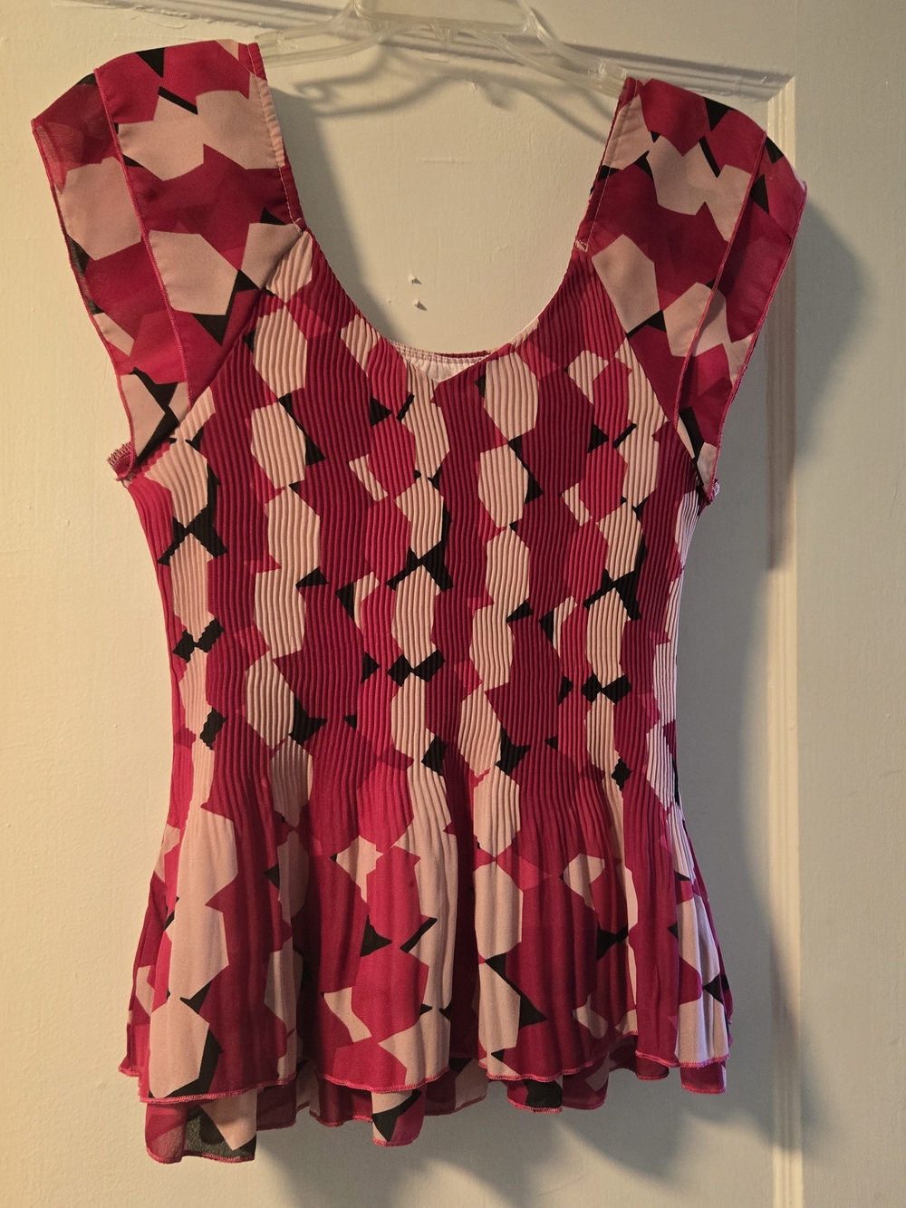 Women's Pink Geometric Pleated Peplum Blouse